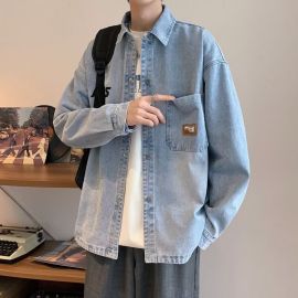 جاكت جينز فضفاض بأكمام وأزرار أمامية وياقة مقلوبة للرجال 