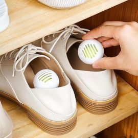 كرات معطرة ومزيلة لرائحة الأحذية / 6 قطع 