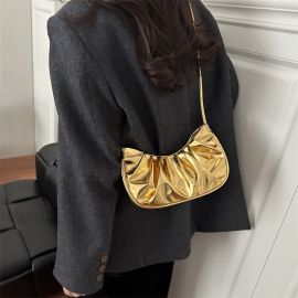 شنطة كتف نسائي لامعه كاجوال