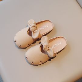 نعال بناتي مضاد للانزلاق بفتحات جانبية للتهوية