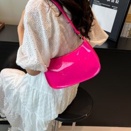 شنطة نسائي كاجوال لامعه