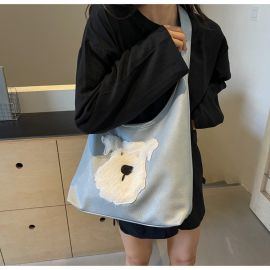 شنطة كتف نسائي مزينه برسومات