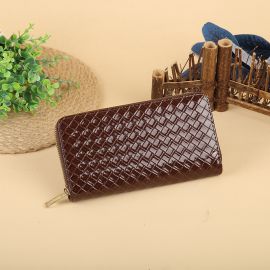 محفظة جلدية كلاسيكية بسحاب واحد وفتحات متعددة للسيدات 