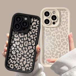 غلاف ايفون بنمط نمري متعدد الالوان