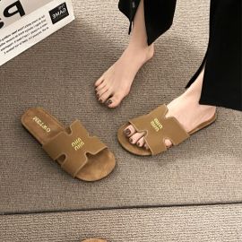 صندل نسائي ترندي