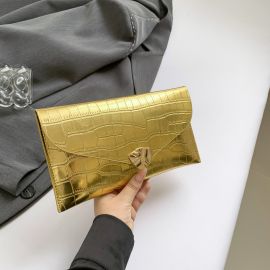 حقيبة يد نسائية صغيره الحجم