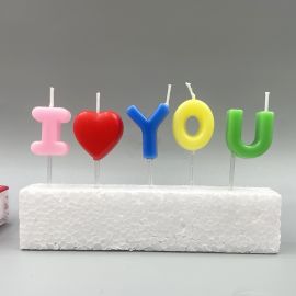 شمعة للأعياد والمناسبات بحروف انجليزية I LOVE YOU