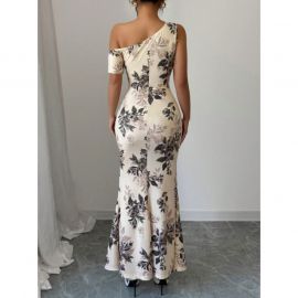 فستان نسائي طويل منقوش