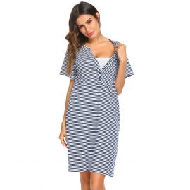 فستان نسائي للحوامل بتصميم فضفاض ومريح بأزرار أمامية لسهولة الرضاعة بالإضافة إلى جيوب جانبية عملية