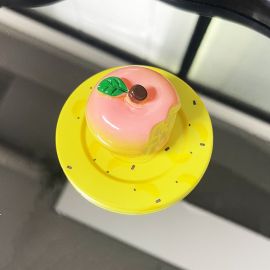 حامل هاتف بصميم فواكه ثلاثي الأبعاد ممتع وفريد ​​من نوعه مع قاعدة مغناطيسية / قطعتين