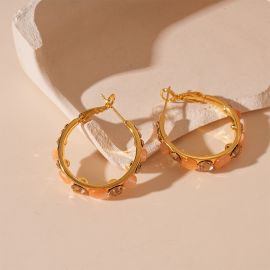 اقراط نسائي بنمط دائري