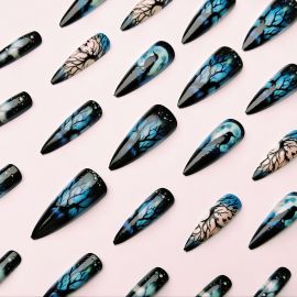 أظافر قابلة للارتداءبشكل سماء مرصعة بالنجوم