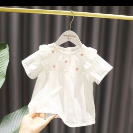 بلوزة تيشيرت أطفال صيفي بأكمام قصيرة، بتصميم مكشكش على الأكتاف وتطريز ورود صغيرة