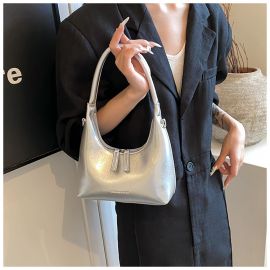 حقيبة يد نسائية مع حزام قابل للتعديل