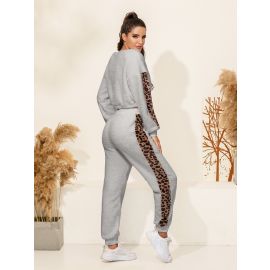 بجامه نسائي شتوي مزينه باطراف نمري