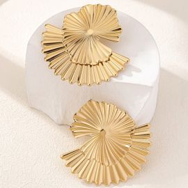 اقراط نسائيه عصريه