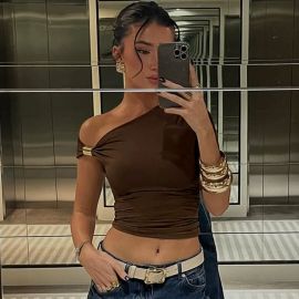 بلوزه نسائي باكمام قصيره
