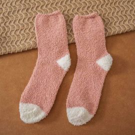 جوارب شتوية دافئة بأنماط مختلفة بطول متوسط للسيدات 5 قطع 