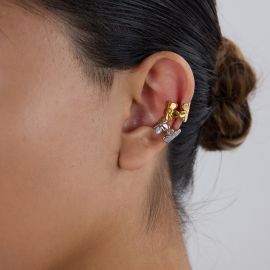 مشبك أذن على شكل زهرة ذهبية