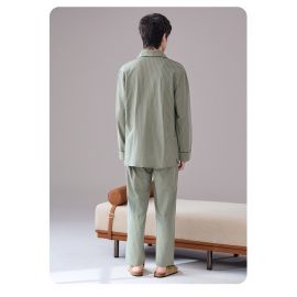 بجامه رجالي باكمام طويلة