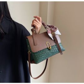 شنطة نسائي متعدده الخانات