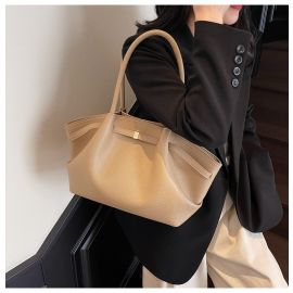 شنطة كتف نسائي ذات سعه