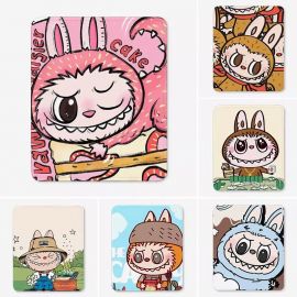 لوحة ماوس Labubu 03 الكرتونية لوحة كمبيوتر صغيرة ذات حافة قفل لطيفة سميكة من الكرتون لألعاب الرياضات الإلكترونية حصيرة طاولة صغيرة