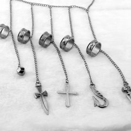 سوار انمي ذات الخمسة أصابع 