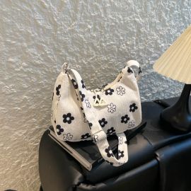 شنط كتف نسائي متعدده الاشكال