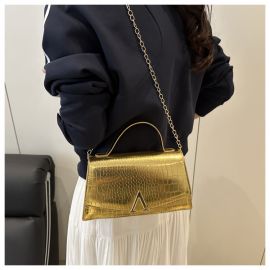 حقيبة يد نسائية فاخرة