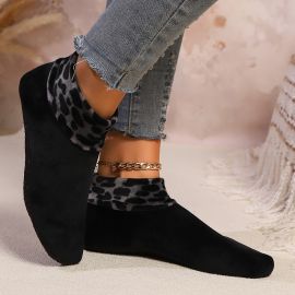 جوارب نسائية شتوية بطبعات جلد الفهد للنساء