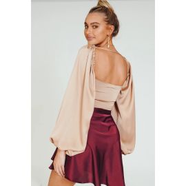 تنوره نسائي قصيره مزينه برباط