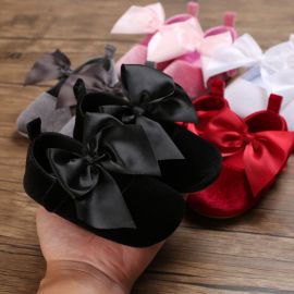 حذاء عصري من القطن للفتيات من عمر 0 ​​إلى 1 سنة