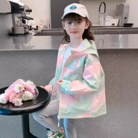 جاكيت ستيلا لو بغطاء رأس ورسوم متحركة للتفيات 