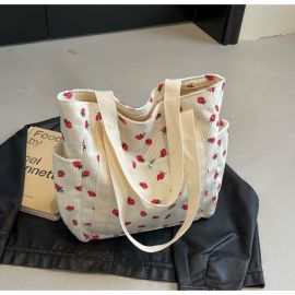 شنطة كتف نسائي بجيوب جانبيه