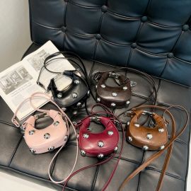 حقيبة يد نسائية صغيرة بتصميم كاجوال