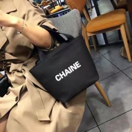 شنطة كتف نسائي بموديل على شكل سله