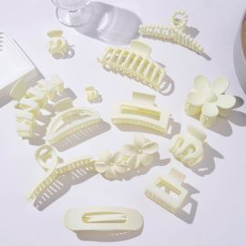 مجموعة من مشابك الشعر متعددة الأحجام والأشكال / 13 قطعة