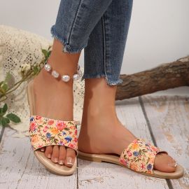 صندل نسائي مزين بنقوشات 