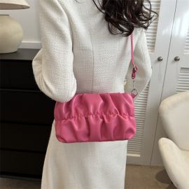 شنطة يد نسائي كاجوال