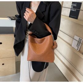 شنطة نسائي بمقبض يد مدبدب