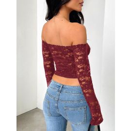 بلوزه نسائي باكمام طويله من الدانتيل