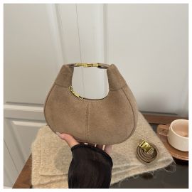 شنطه نسائي صغيره الحجم 