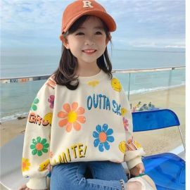 بلوزة شتوية بخامة دافئة وتصميم مريح وآمن للفتيات 