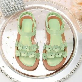 حذاء بناتي مزين بالزهور