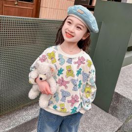 سويت شرت بناتي مزين برسومات