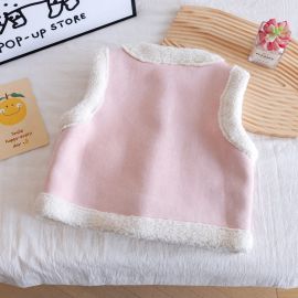 صدريه بناتي شتويه بياقة دائريه وجيوب خارجيه