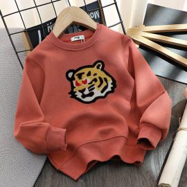 هودي برسمة نمر كارتوني كبير على الصدر مناسبة للإستخدام اليومي 