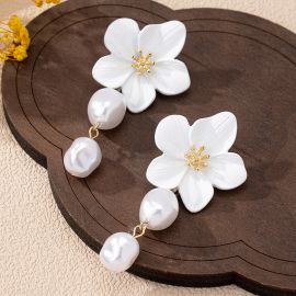 اقراط نسائي على شكل زهور