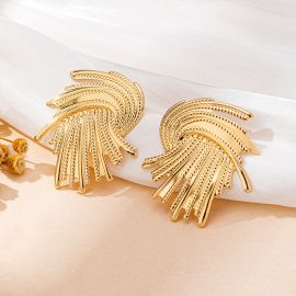 اقراط نسائيه ذهبيه 